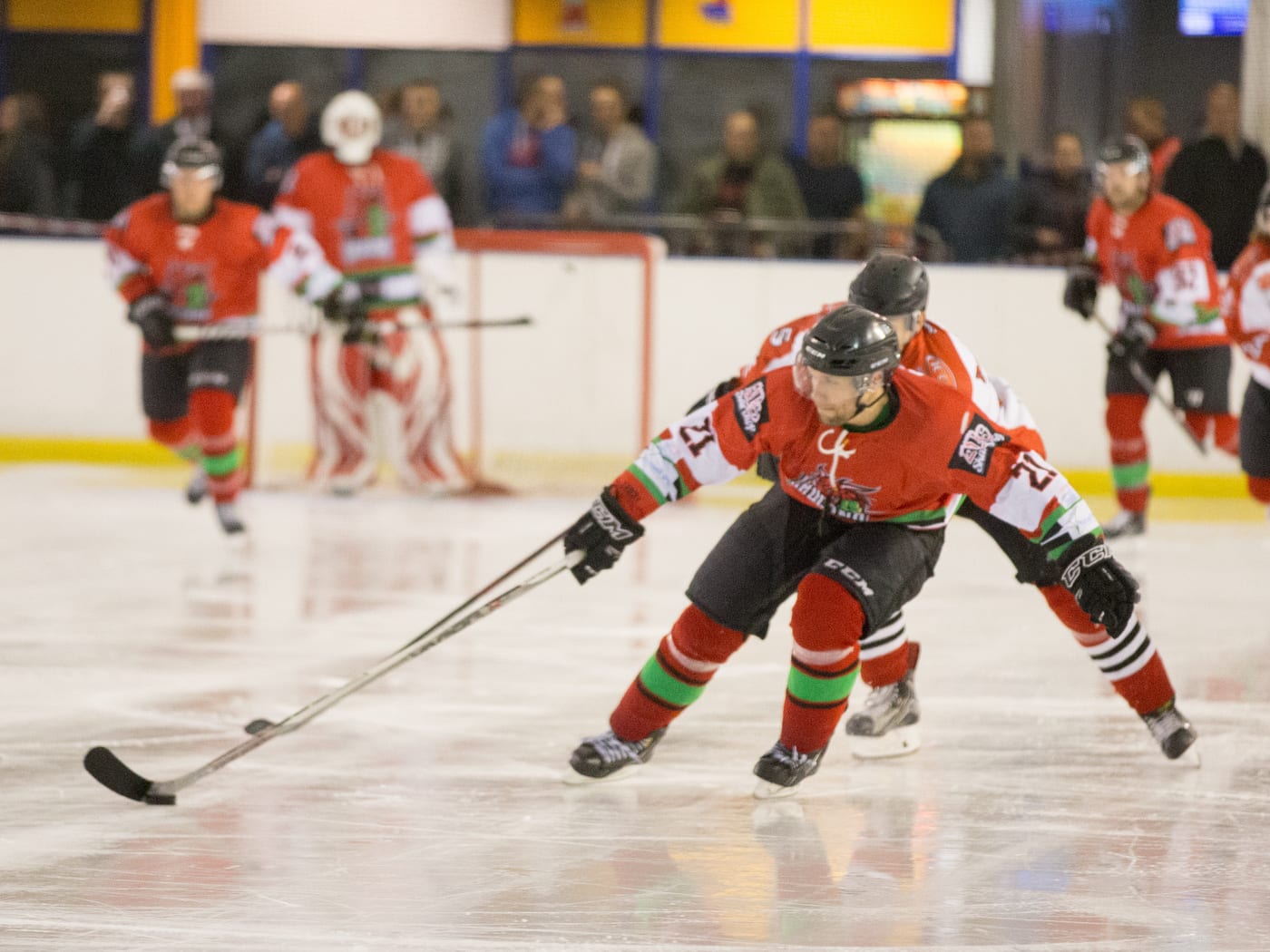 NIHL South round-up: Chieftains make a Supa signing, Bison add three