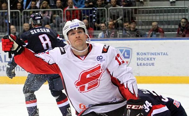 Nikolai Andreas Robanser, British Ice Hockey